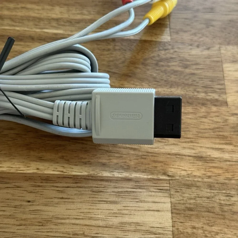 OEM‎ AUTHENTIC Nintendo Wii Wii U RCA AV VIDEO COMPOSITE CABLE RVL-009